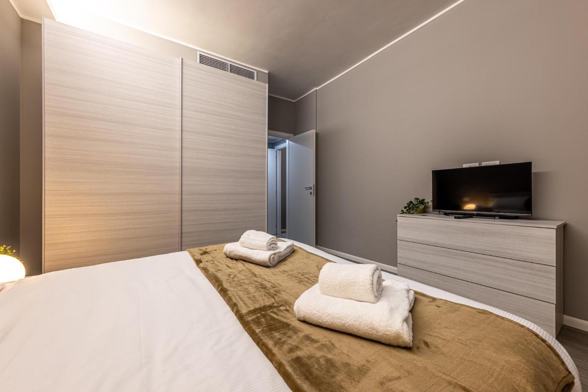 Lovely Apartment - 15Min Duomo, Milano Экстерьер фото